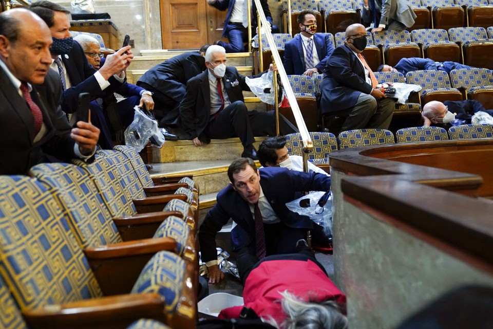 senators hiding
