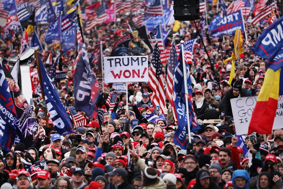 protestors at Trump rally