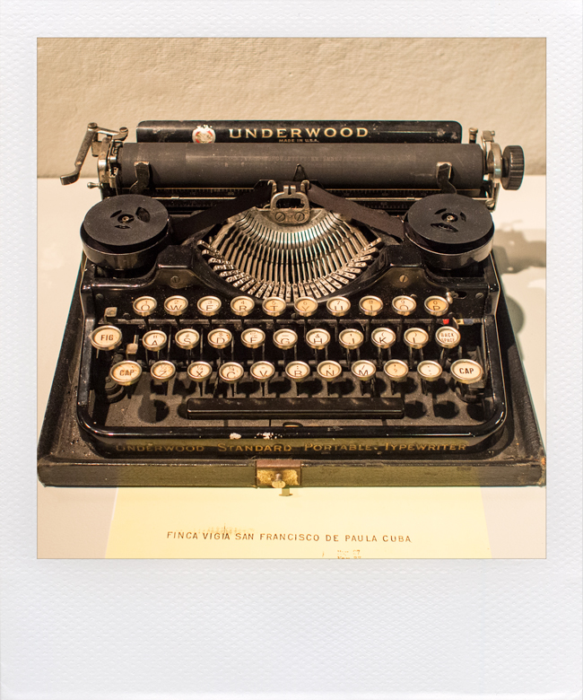writers who still use typewriters