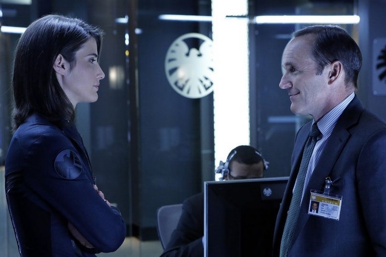 Agents of S.H.I.E.L.D. Offers Up Another Clue About Agent Coulson