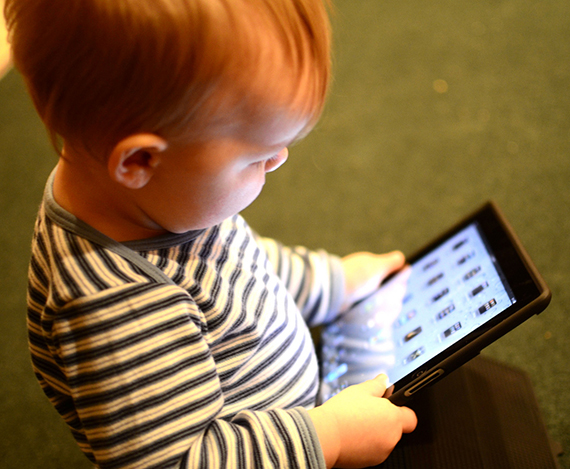 Discovering That Your 18-Month-Old Is Using an iPad in Pre-School - The ...