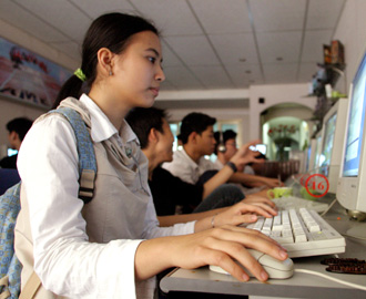 Vietnams Social Media Battle - New Naratif