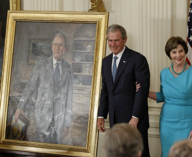 George W. Bush and Barack Obama Clown Around at Portrait Unveiling ...