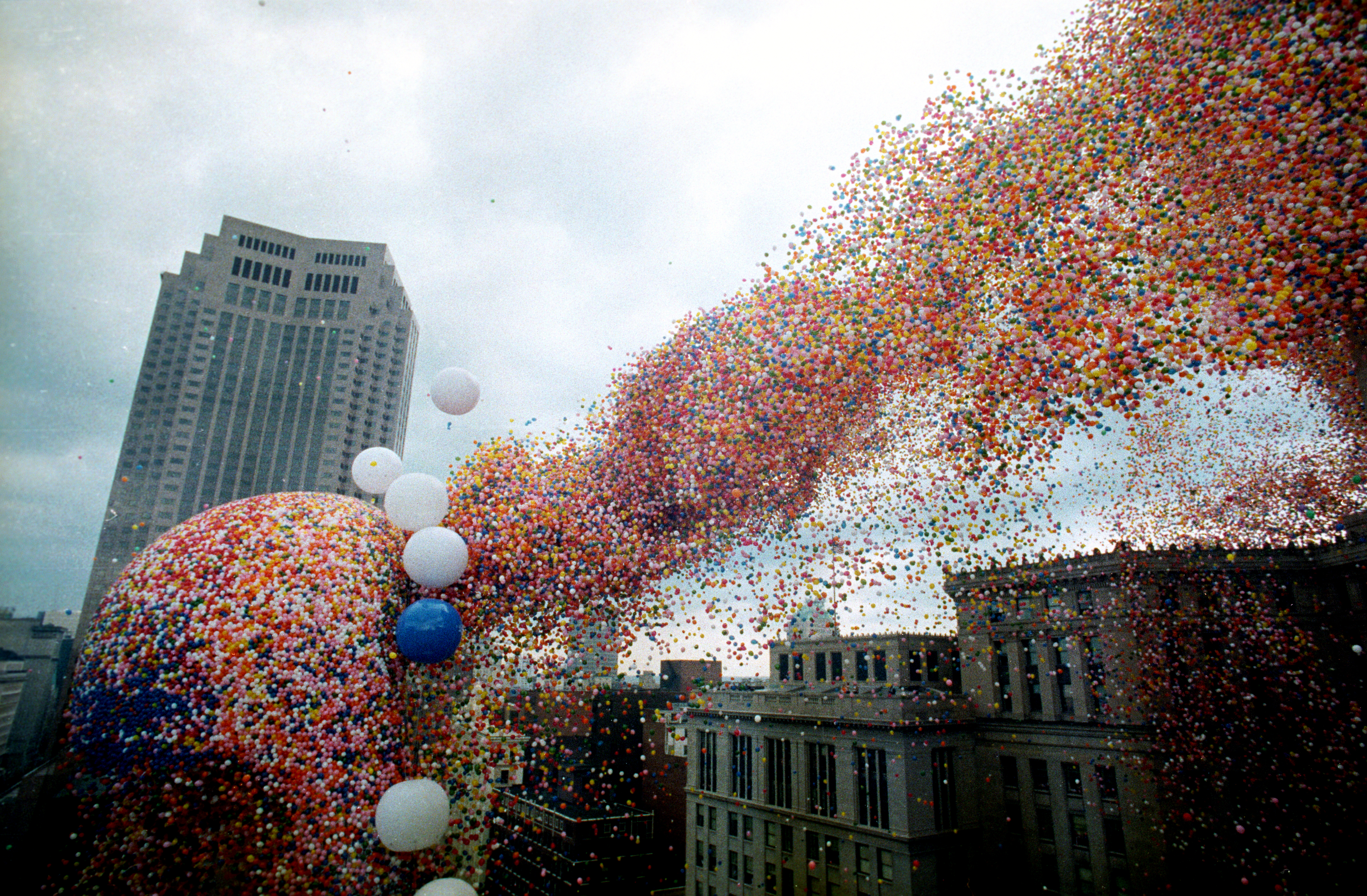 ajab-jankari-ajab-gajab-hillenium-Cleveland-Balloonfest-of-1986-वर्ल्ड रिकॉर्ड