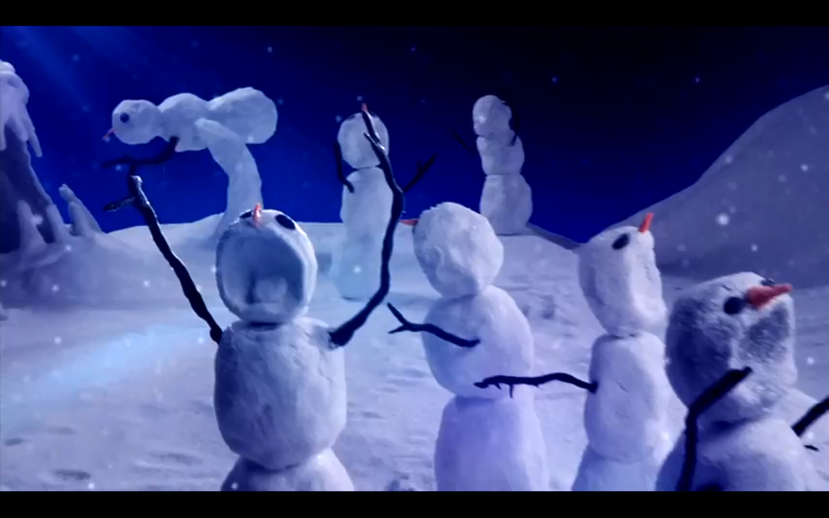 A Winter Wonderland Of Messed Up Snowmen From Calvin And Hobbes The Atlantic