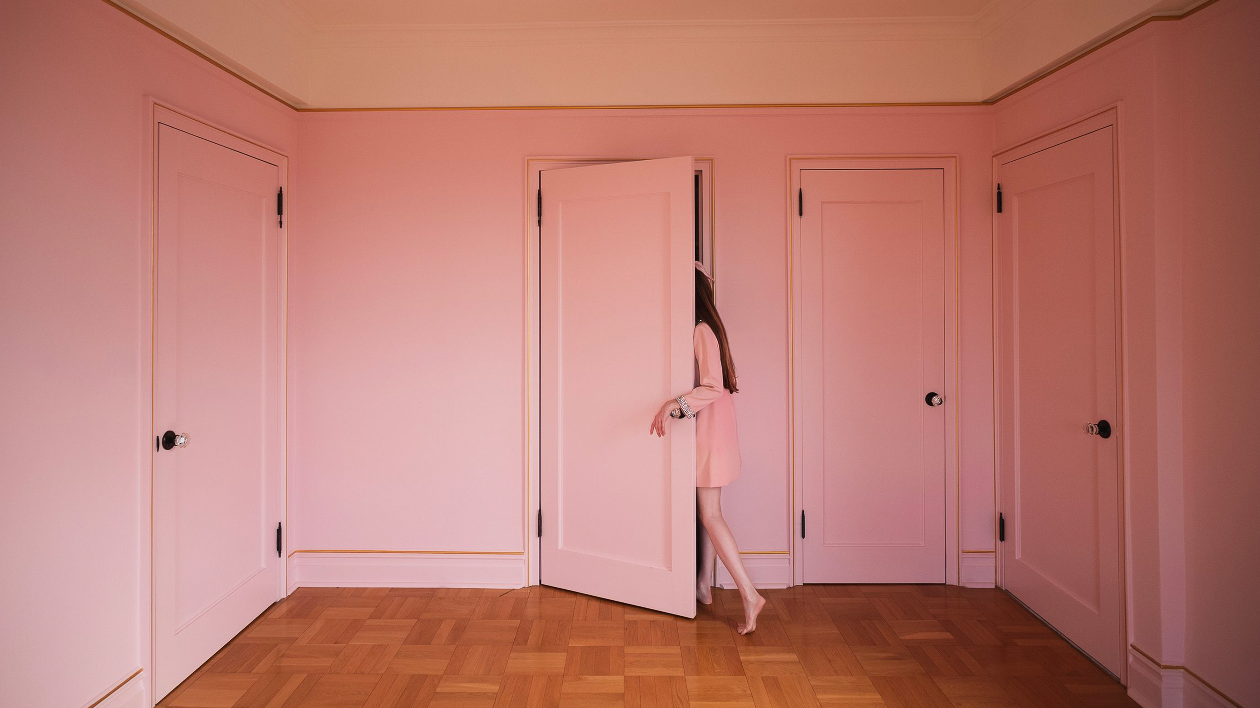 Photography from Anna Marie Tendler's series "Room in the First House"