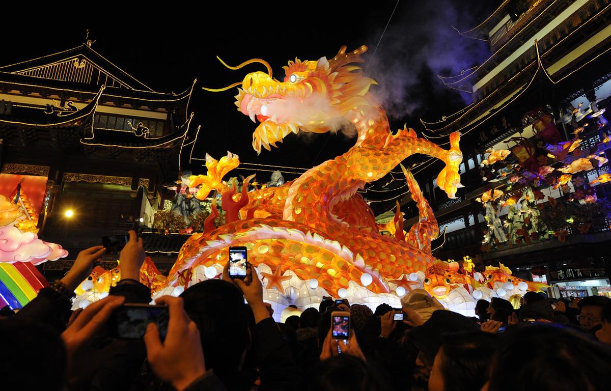 HK Chinese New Year 2012 - Day 2 - firecrackers @ village 