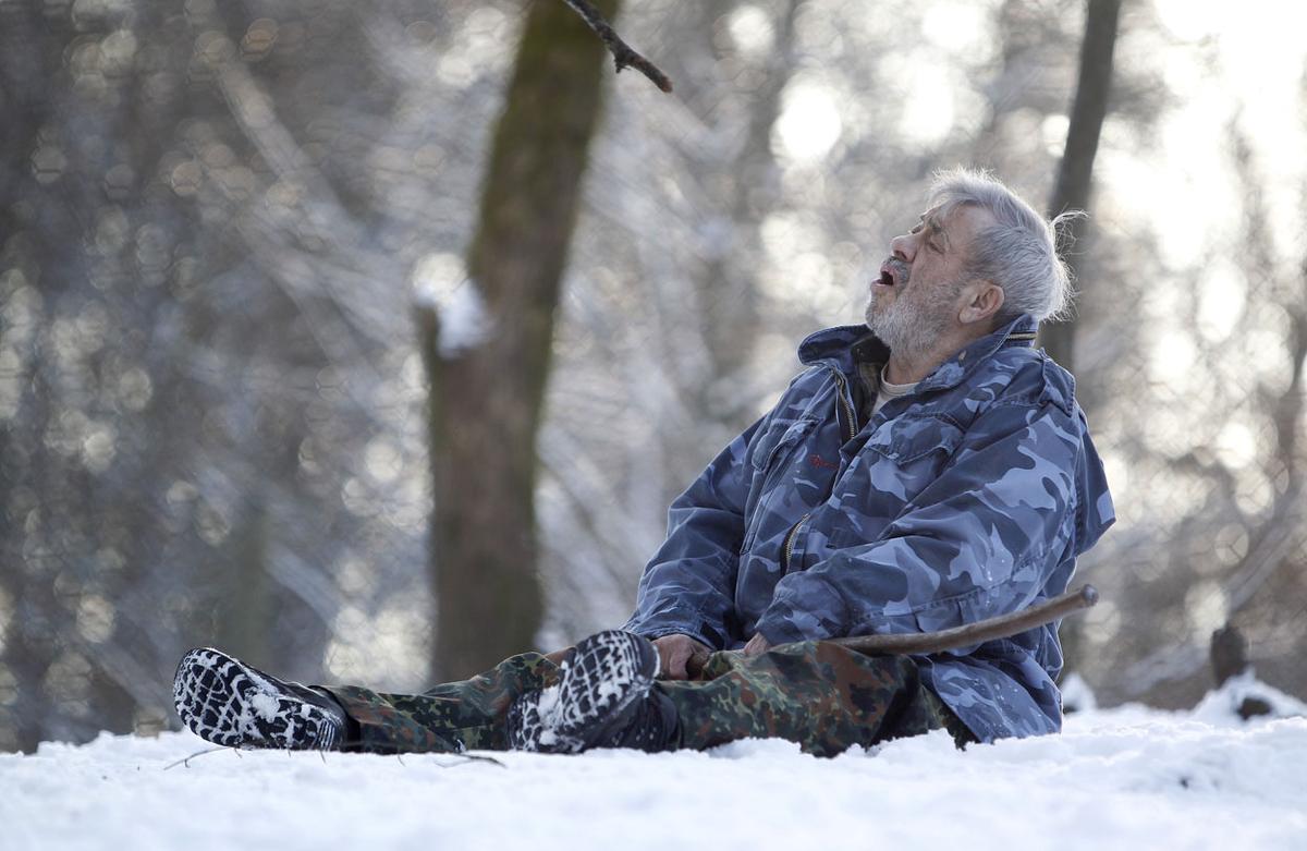 german man living with wolves