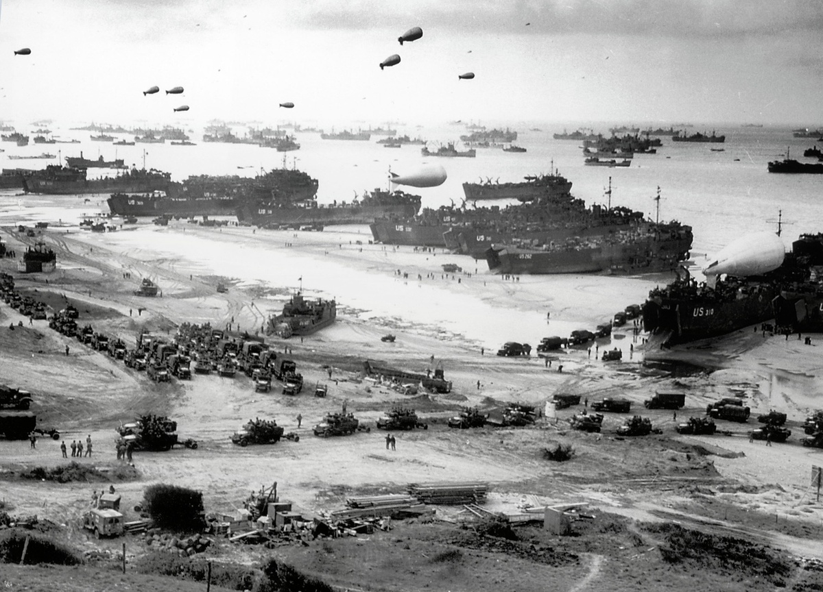 New 11x14 World War II Photo 1944 Omaha Beach after Normandy Invasion D-Day