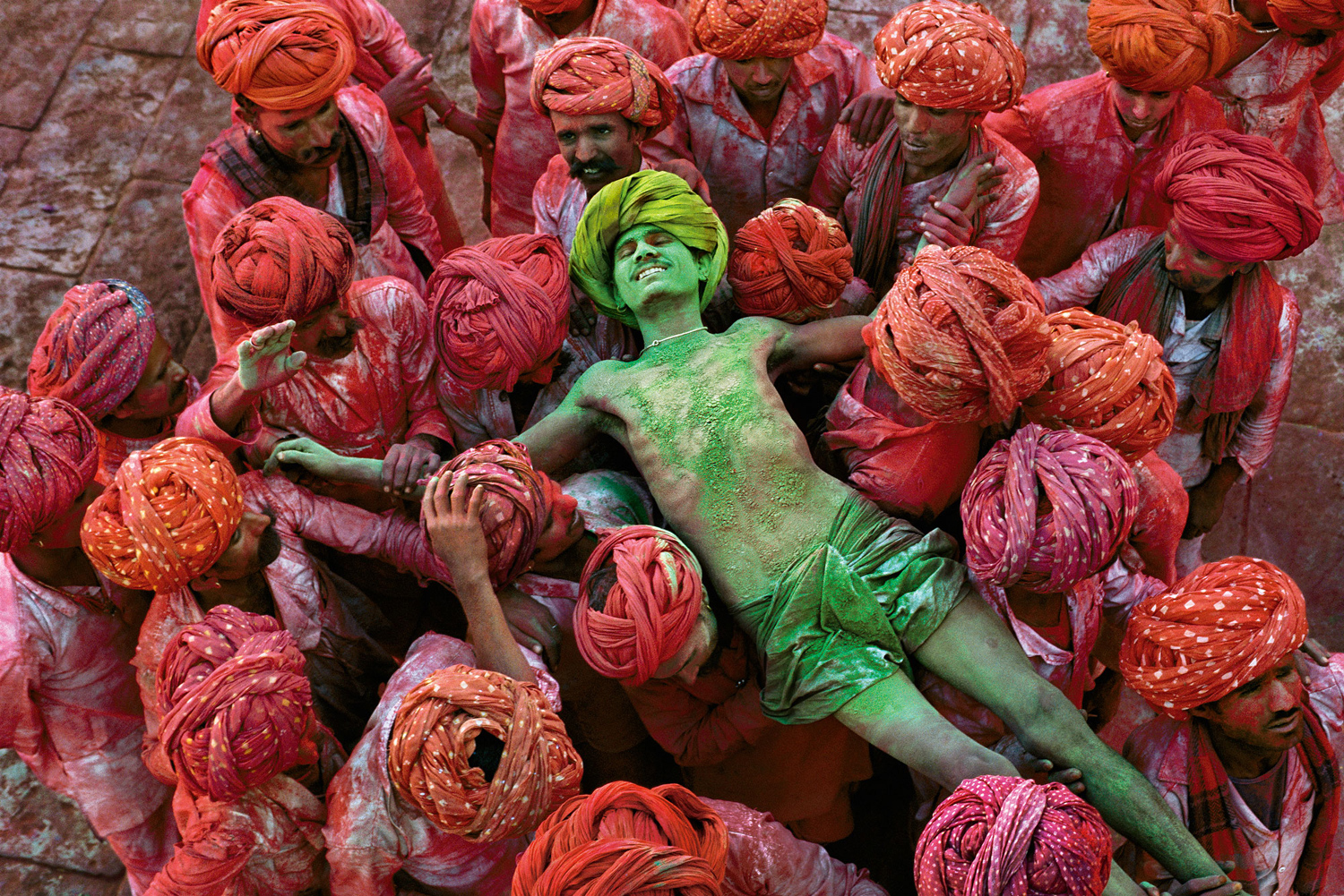 Steve McCurry Poster Village girl, Jaipur, Rajasthan., Limited Edition of  100 - LUCIE STORE