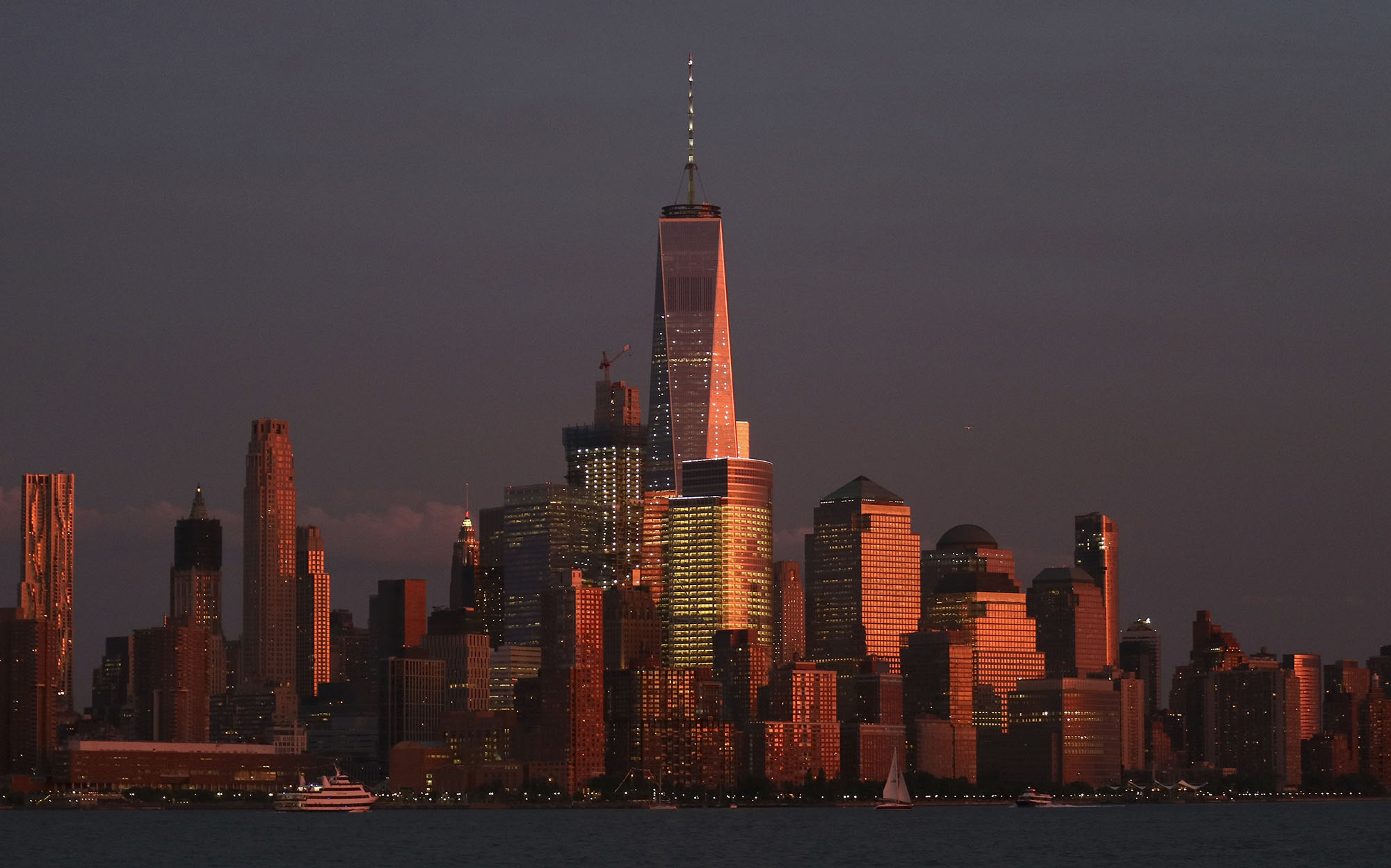 One World Trade Center reaches deal for entire floor