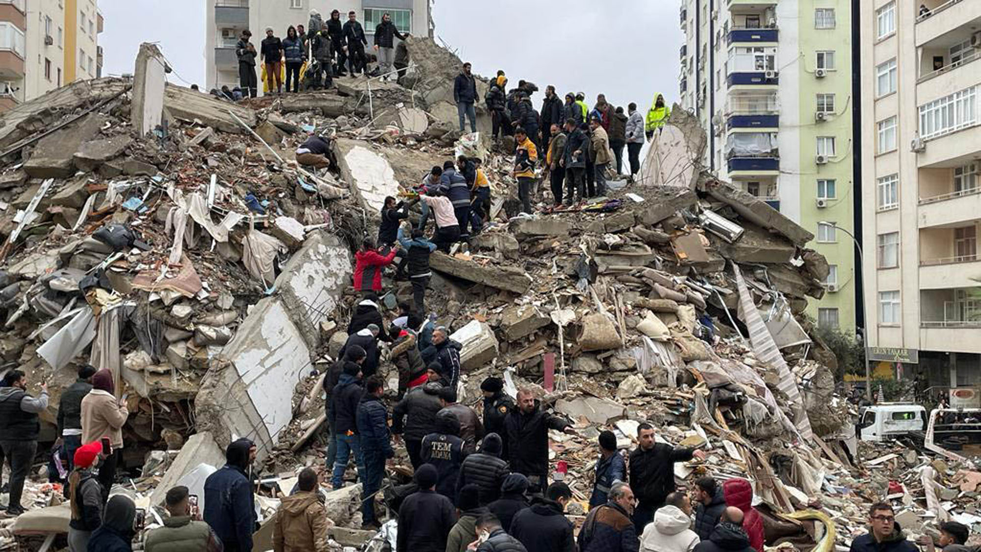 2000px x 1125px - Early Photos From the Earthquake in Turkey and Syria - The Atlantic