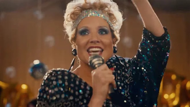 Jessica Chastain in "The Eyes of Tammy Faye"