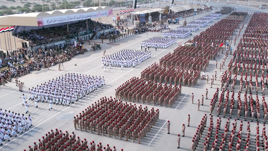 Lines of Houthi military on display in a parade