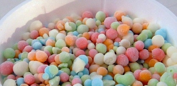 https://cdn.theatlantic.com/media/mt/business/Dippin%27_Dots_Rainbow_Flavored_Ice.jpg