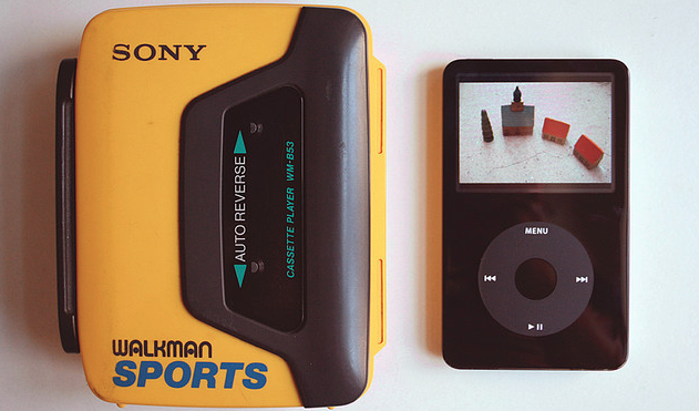 Daarom Halve cirkel overal From Walkman to iPod: What Music Tech Teaches Us About Innovation - The  Atlantic