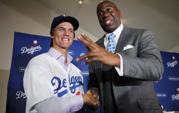 Dodgers ink contracts with Ryu Hyun-jin, Zack Greinke