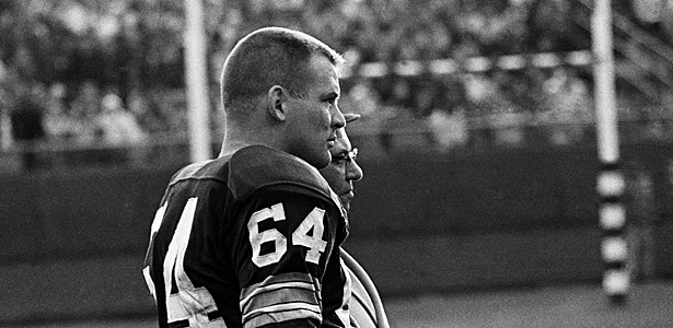 Packers honor Hall of Famer Jerry Kramer inside Lambeau Field