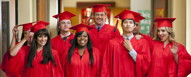 glee_graduationbanner.jpg