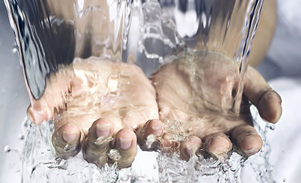 rinse hands with water