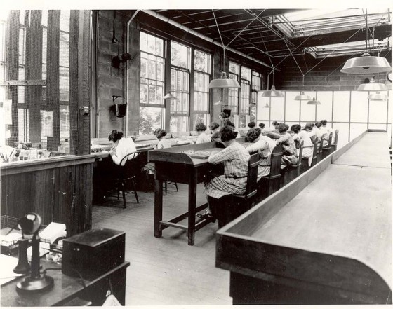 radium-girls-e1349723037372.jpg