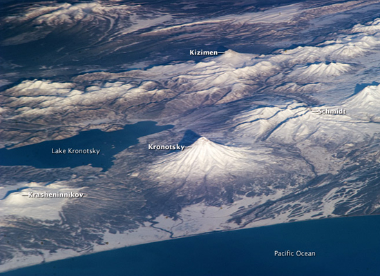 kamchatka volanoes.jpg