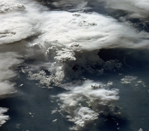 365724main_convection-STS-516.jpg