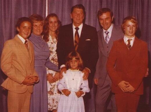 Just Look At This Photo Of Ron And Rand Paul S Family With Reagan In 1976 The Atlantic