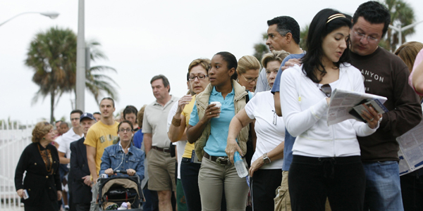 Miami voting line - Hans Deryk : Reuters - banner.jpg