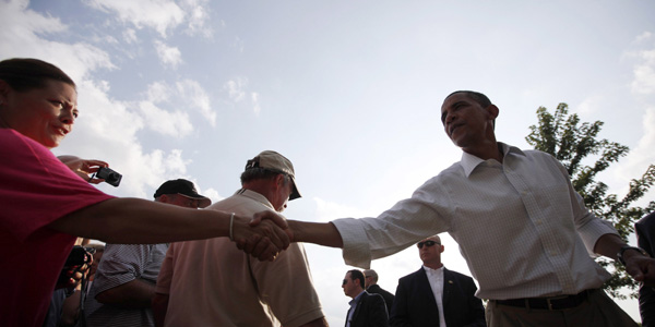 Obama shaking hands on bus tour - Jason Reed : Reuters - banner.jpg