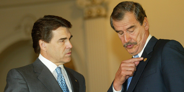 Rick Perry with Vicente Fox - Reuters - banner.jpg