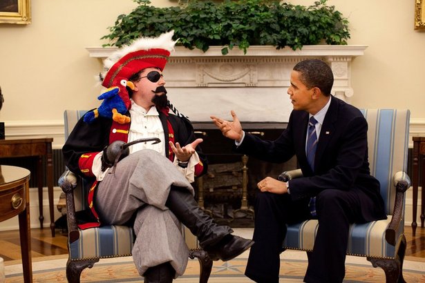 president-barack-obama-meets-with-speechwriter-cody-keenan-who-dressed-as-a-pirate-for-an-oval-office-photo-taken-for-use-in-the-presidents-humorous-speech-to-the-white-house-correspondents-association-dinner-may-9-2009.jpg