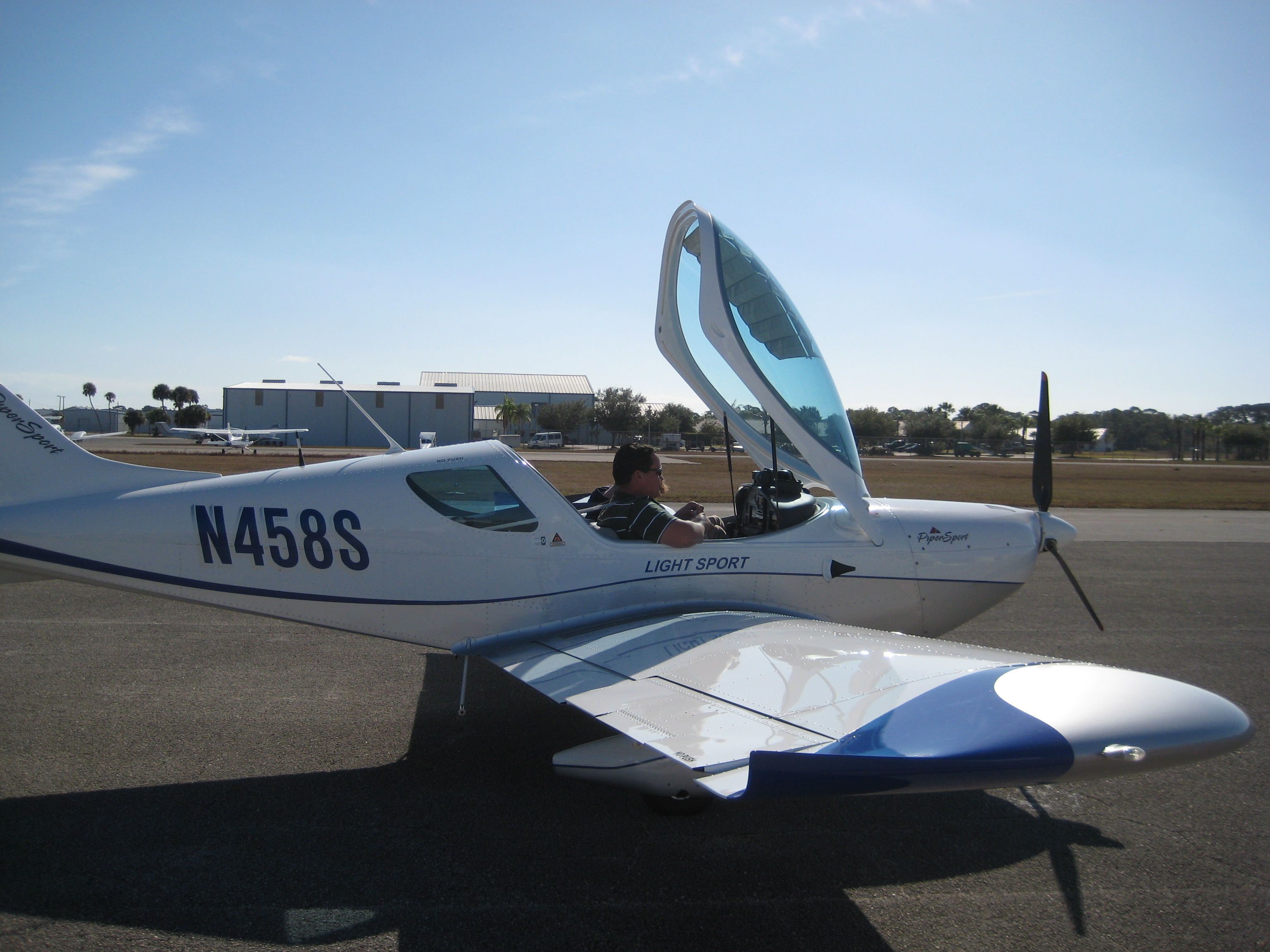 Learn to Fly Light Sport Aircraft