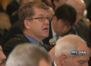 Thumbnail image for Steve Clemons asking question of JCS Chairman General Martin Dempsey.jpg