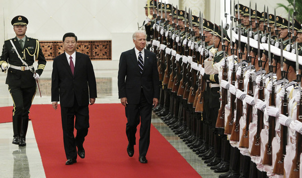Joe Biden and Xi Jinping August 2011.jpg