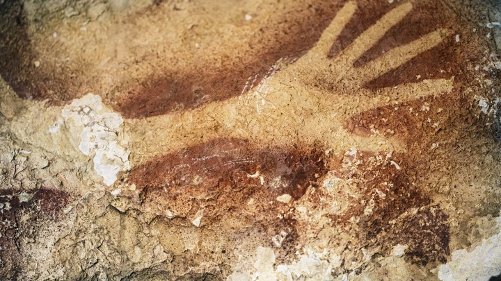 The Oldest Known Work Of Art In The World Cave Graffiti The