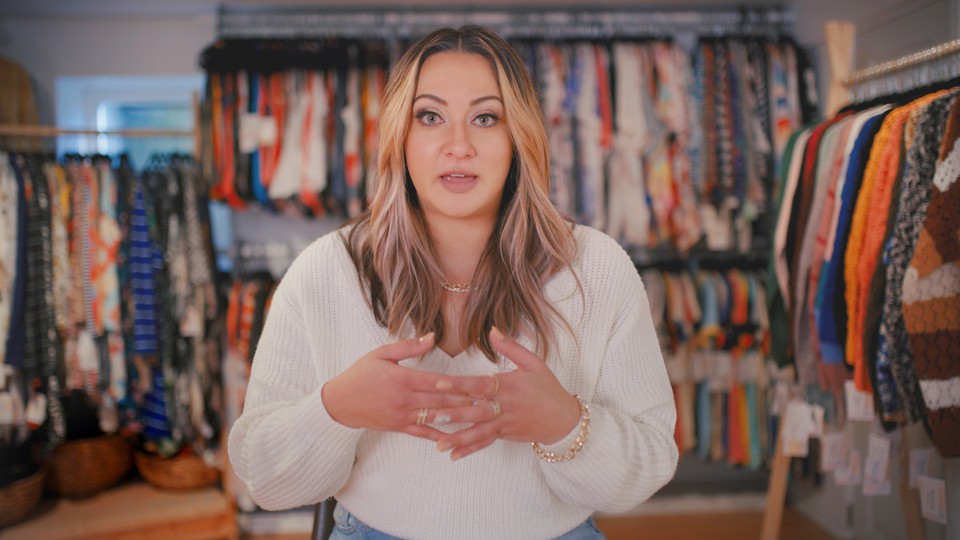 A LuLaRoe consultant on the Amazon docuseries 'LuLaRich'