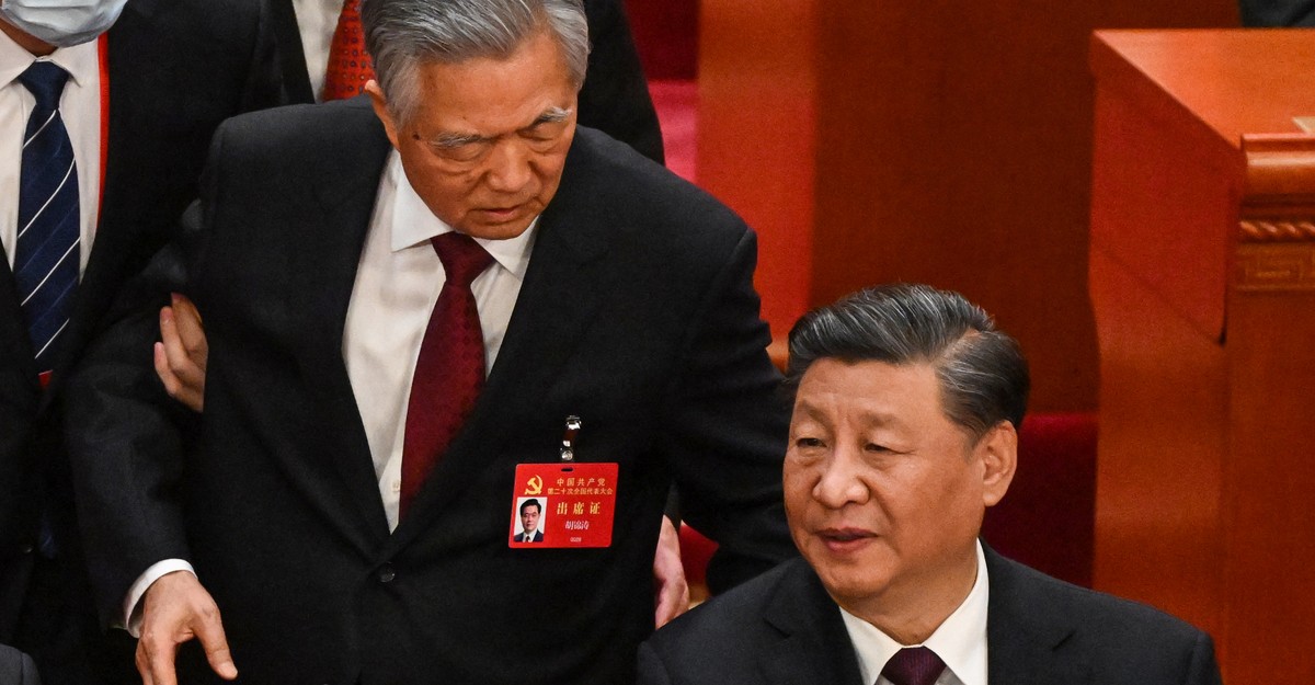 Hu Jintao’s Exit Was Mysterious. Xi Jinping’s Power Play Is Not.