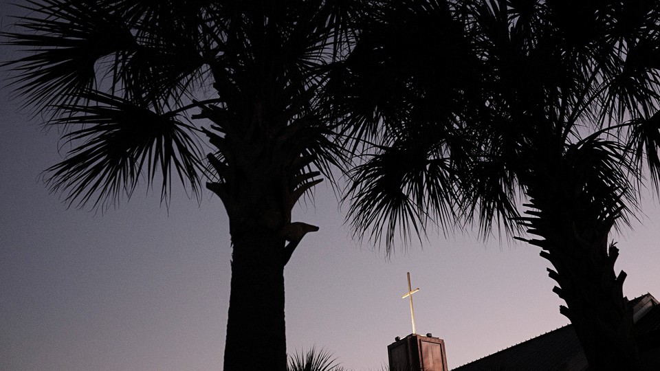 Picture of a church in Mount Pleasant, South Carolina.
