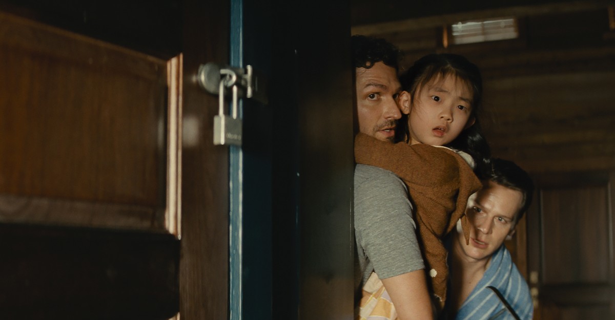 ‘Knock at the Cabin’ Pairs Terror With Tenderness
