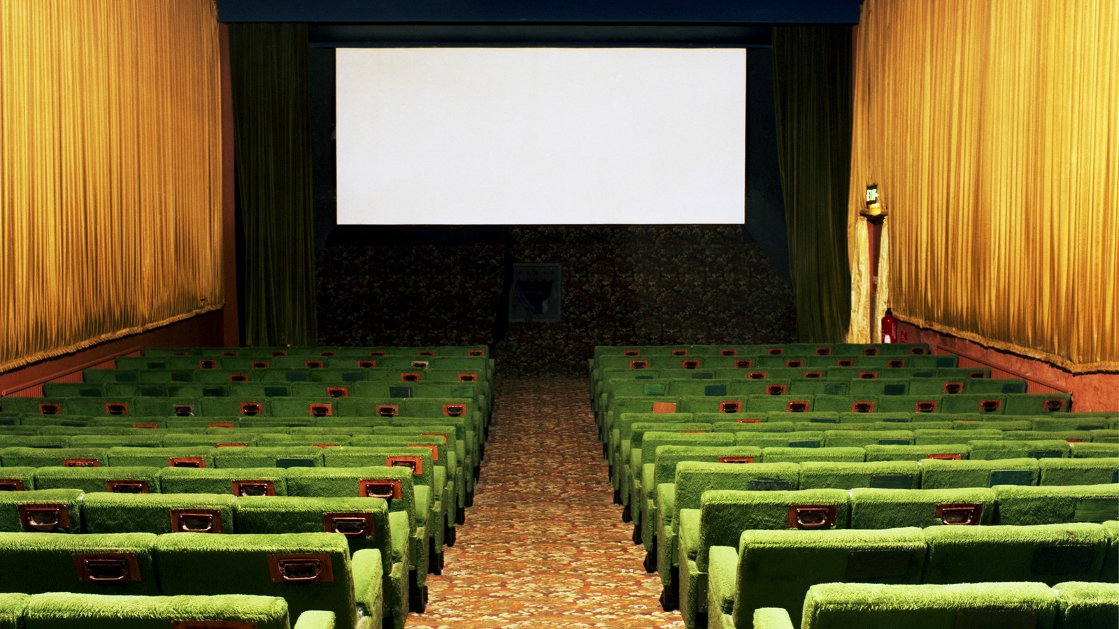 Movies? Verdicts? You're in the right place. - Cineroom