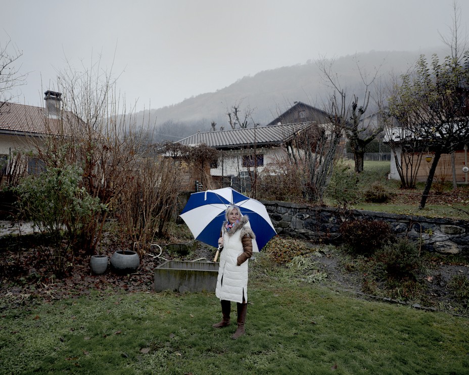 Picture of Dr Foucault in her garden.