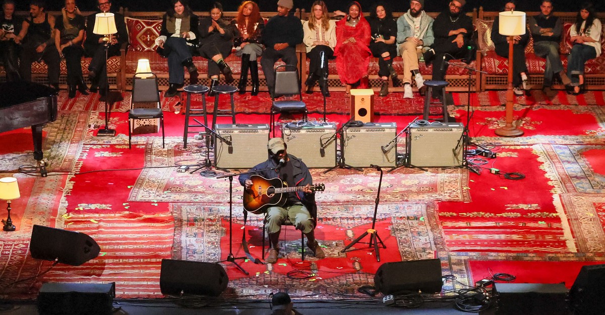 cdn.theatlantic.com image