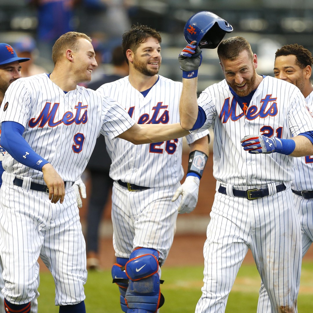 Mets-Marlins ends in controversy after Michael Conforto's walk-off