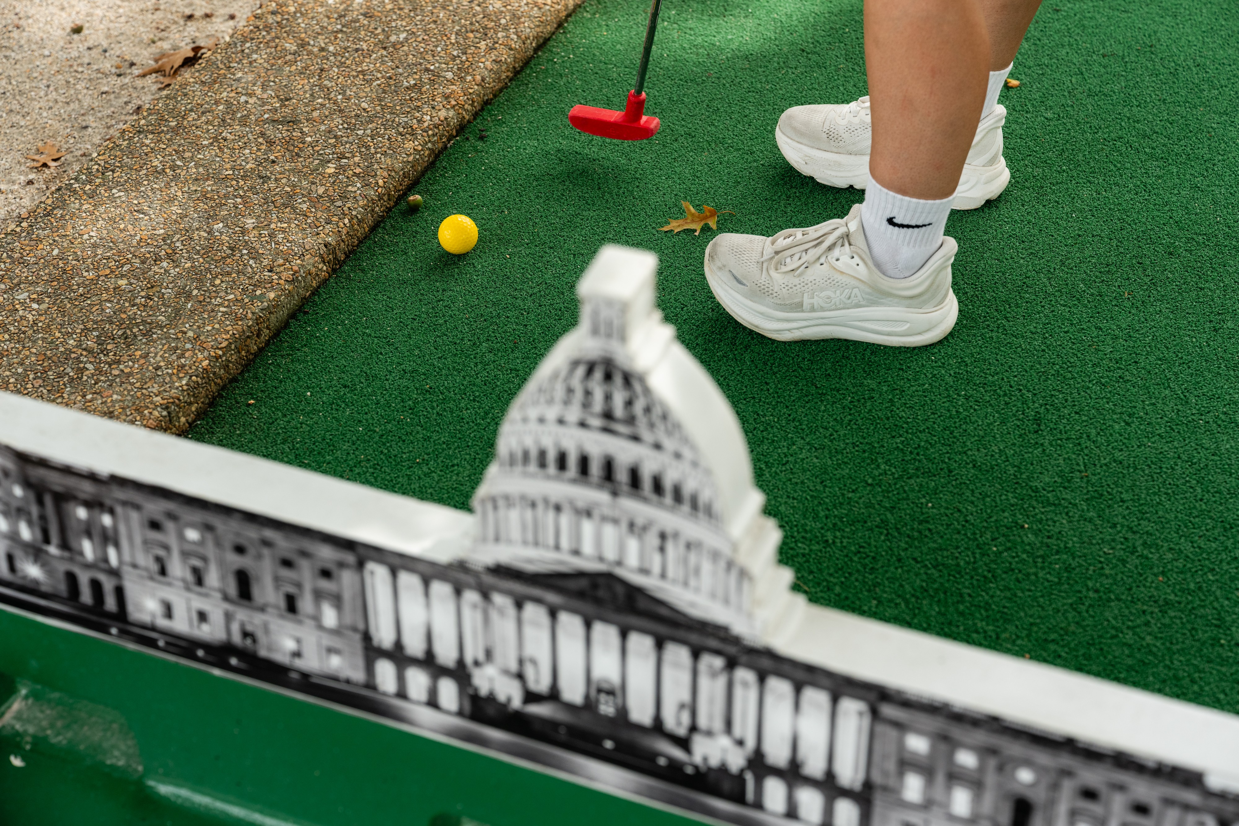 EL_20260904_MiniGolf36.JPG