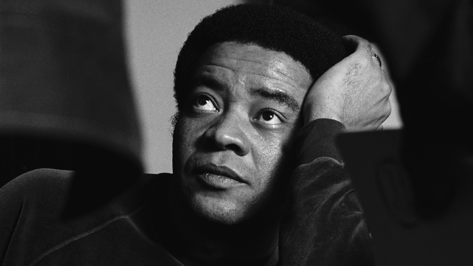 Bill Withers, Dead at 81, Gave Comfort With a Conscience - The Atlantic