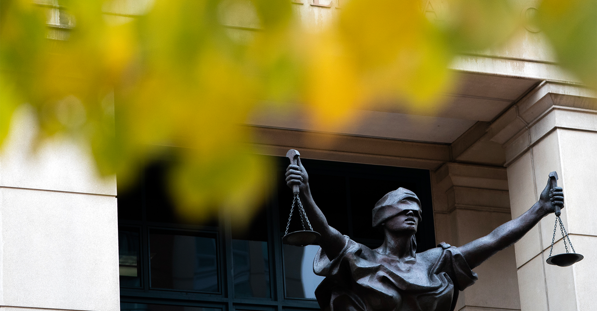 cdn.theatlantic.com image