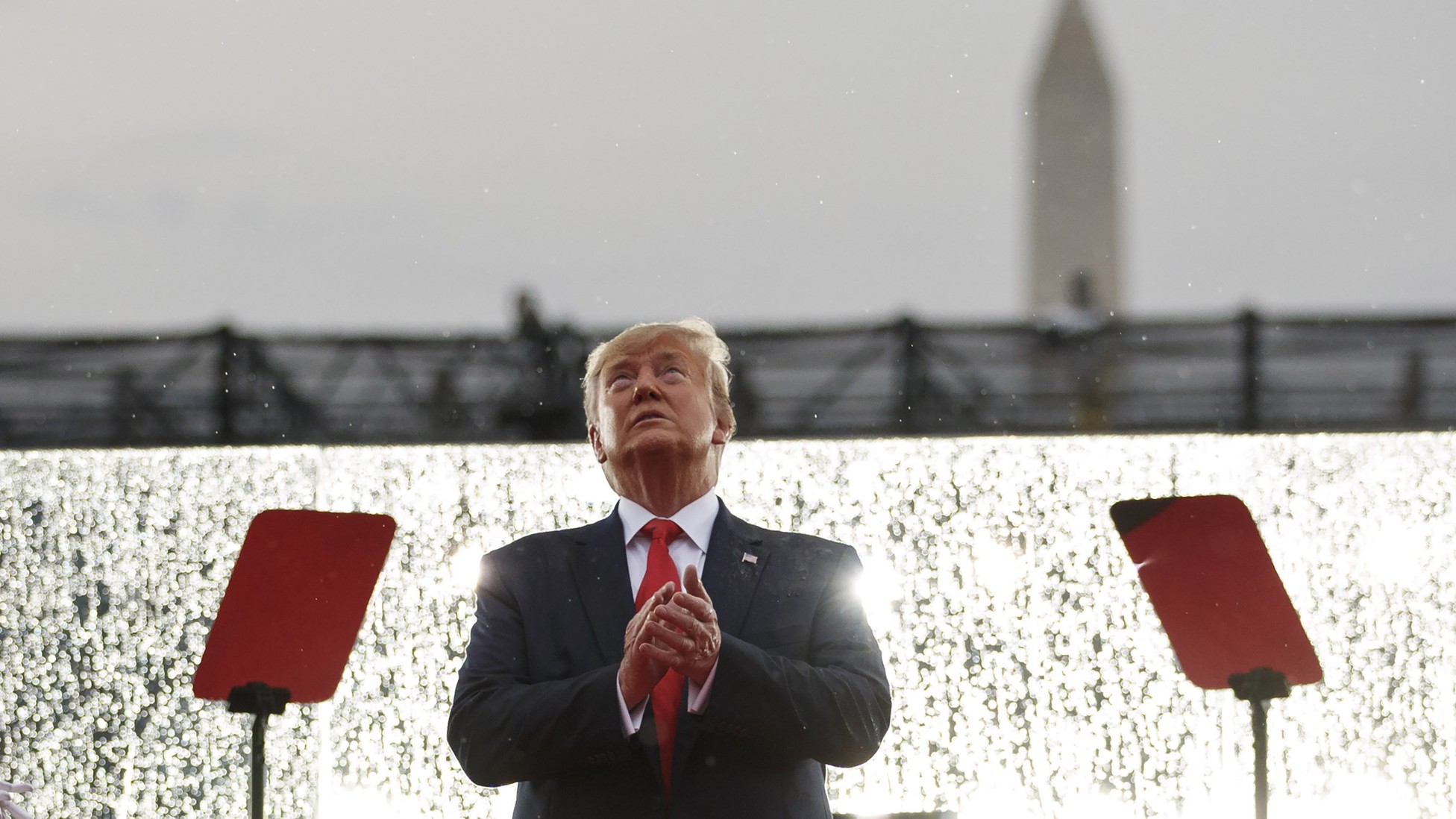 trump 4th of july crowd