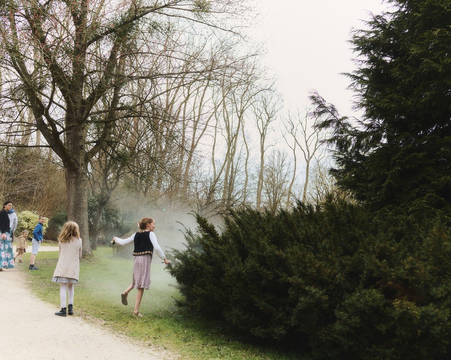 Picture of children at the garden at Versailles