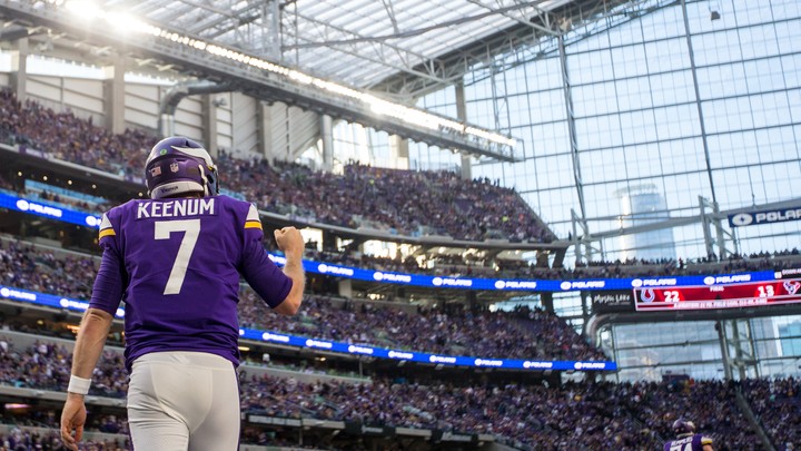 The Minnesota Vikings quarterback Case Keenum celebrates during the fourth quarter against the Chicago Bears at U.S. Bank Stadium on December 31.